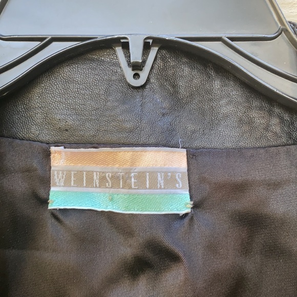 Vest - Picture 3 of 6